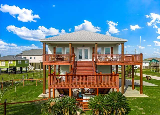 Property at 919 Eastview, Crystal Beach, TX 77650, 3 beds, 2 baths