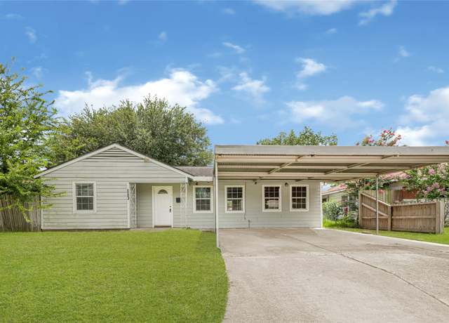Property at 2210 Marshall St, Pasadena, TX 77506, 3 beds, 2 baths