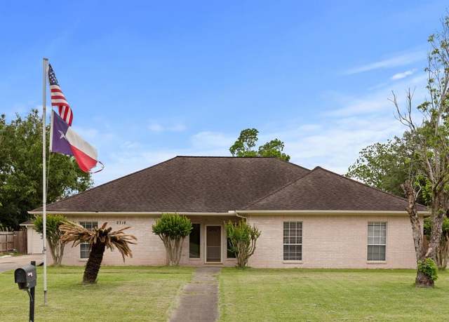 Property at 2718 Meadowcreek Dr, Missouri City, TX 77459, 4 beds, 3 baths