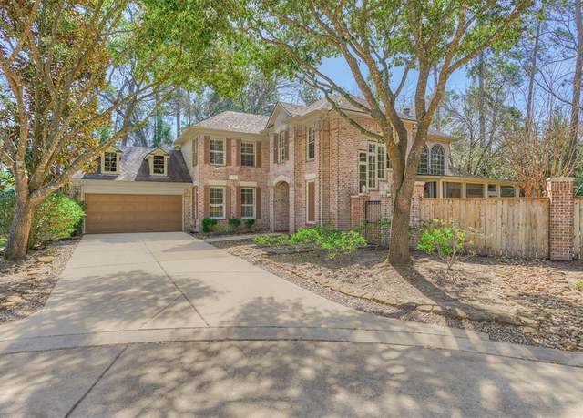 Property at 7 E Palmer Bnd, The Woodlands, TX 77381, 3 beds, 2.5 baths