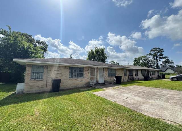 Property at 2606 Dalview St, Houston, TX 77091, 2 baths