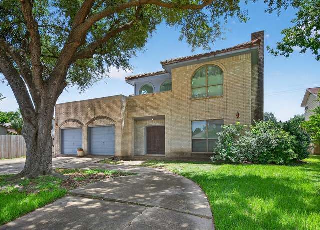Property at 2918 Stoney Wood Dr, Houston, TX 77082, 3 beds, 2.5 baths