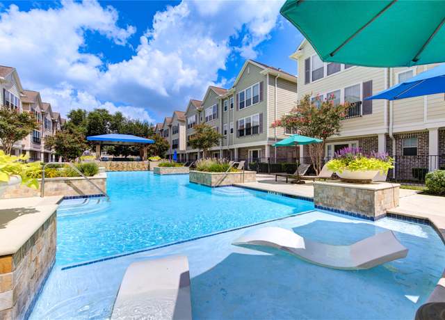 Property at 3001 Murworth Dr #604, Houston, TX 77025, 2 beds, 2.5 baths