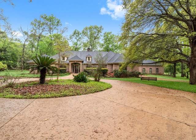 Property at 11441 White Oak Way, Conroe, TX 77304, 4 beds, 3.5 baths