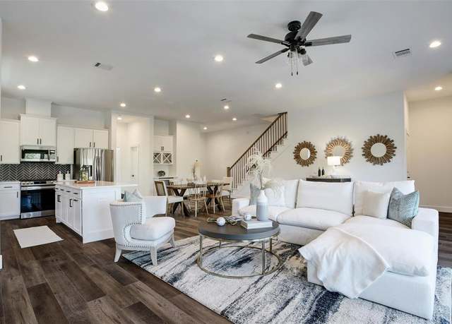 Property at 3845 Water St, Dickinson, TX 77539, 4 beds, 3 baths
