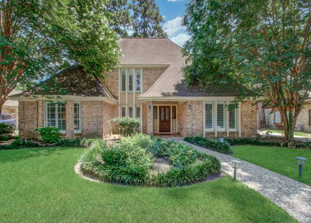 Property at 6711 Pebble Beach Dr, Houston, TX 77069, 4 beds, 3.5 baths