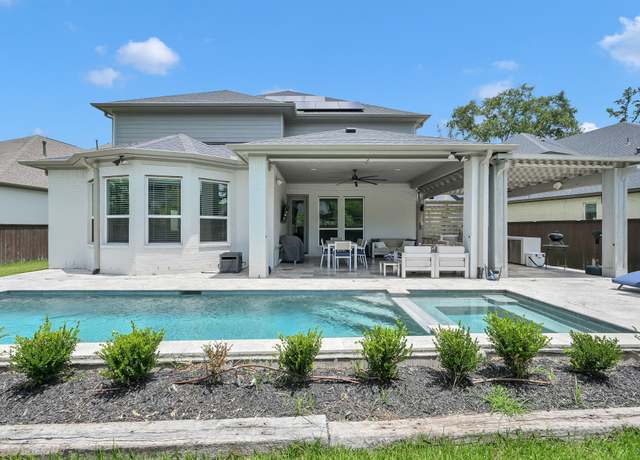 Property at 31 Gentle Branch Pl NW, Tomball, TX 77375, 4 beds, 3.5 baths
