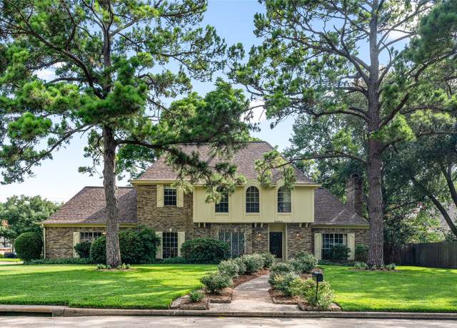 Property at 15903 Ridge Park Dr, Houston, TX 77095, 4 beds, 2.5 baths