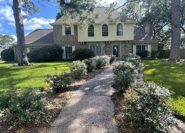 Property at 15903 Ridge Park Dr, Houston, TX 77095, 4 beds, 2.5 baths