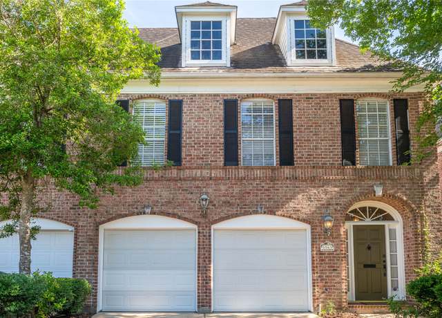 Property at 5563 Beverlyhill St, Houston, TX 77056, 3 beds, 2.5 baths