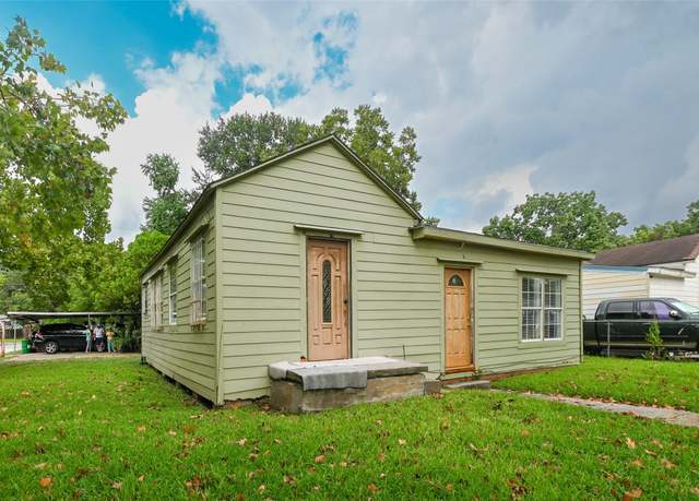 Property at 6701 Kernel St, Houston, TX 77087, 3 beds, 2 baths