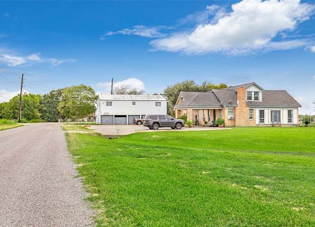 Property at 14442 Hatcherville Rd, Baytown, TX 77521, 5 beds, 3 baths