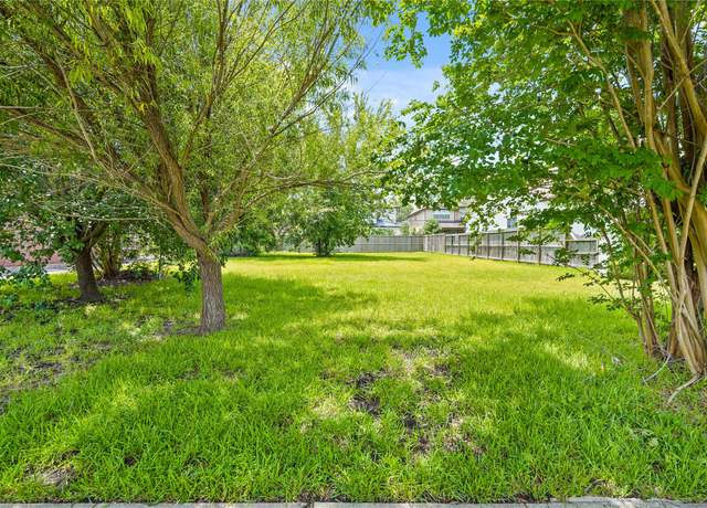 Property at 4533 Merrie Ln, Bellaire, TX 77401