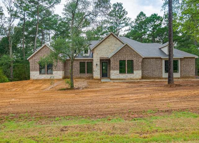 Property at 9258 Cedar Bnd, Plantersville, TX 77363, 4 beds, 3.5 baths