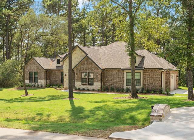 Property at 9258 Cedar Bnd, Plantersville, TX 77363, 4 beds, 3.5 baths