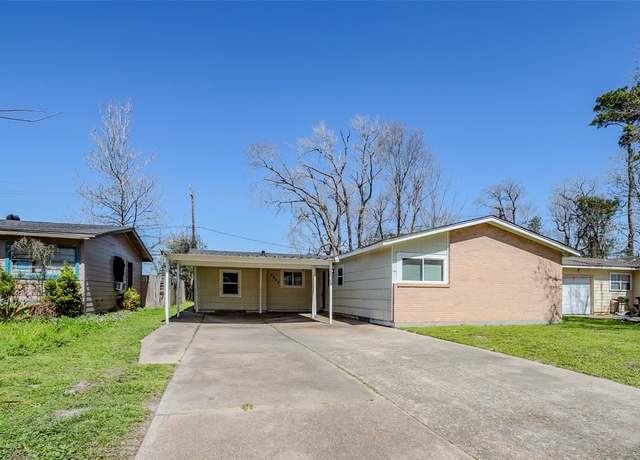 Property at 8907 Parkette Dr, Houston, TX 77078, 4 beds, 1.5 baths