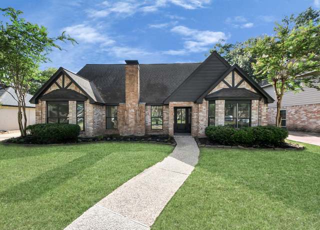 Property at 15326 Gettysburg Dr, Tomball, TX 77377, 4 beds, 2.5 baths