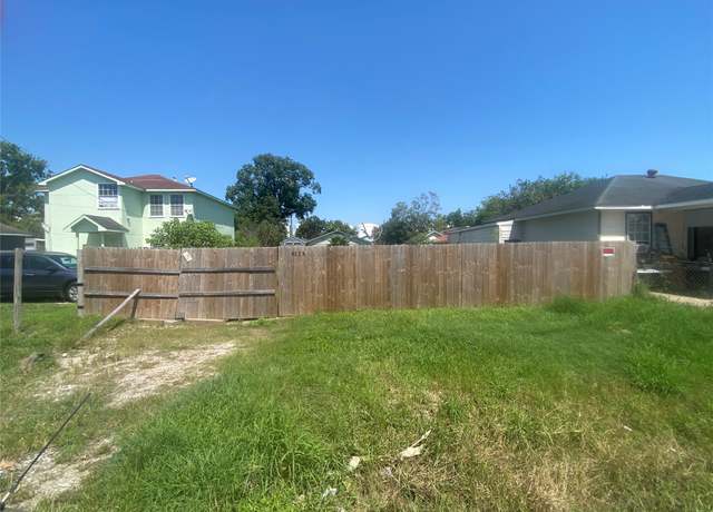 Property at 9223 E Avenue P, Houston, TX 77012