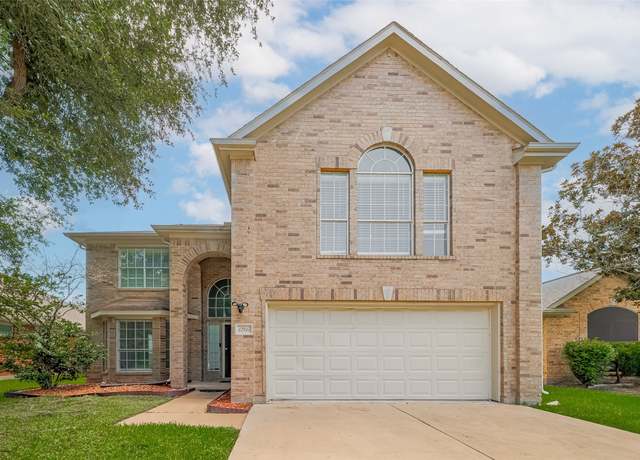 Property at 12915 Stratford Heights Dr, Sugar Land, TX 77498, 5 beds, 3.5 baths