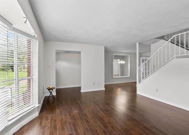 Property at 7204 Crownwest St #7204, Houston, TX 77072, 3 beds, 3 baths