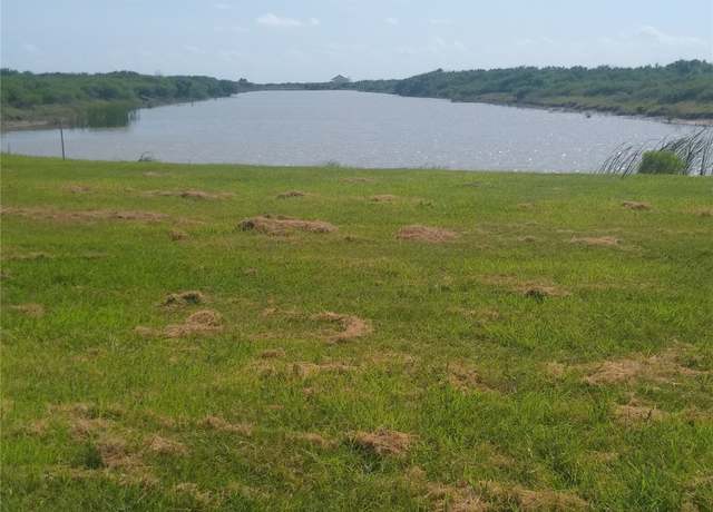 Property at 2972 Palacios Bay Dr, Palacios, TX 77465