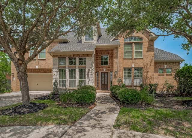 Property at 16011 Maple Shores Dr, Houston, TX 77044, 4 beds, 3.5 baths