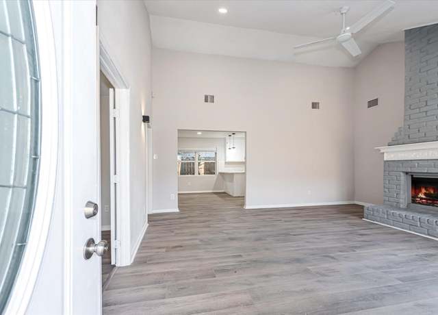 Property at 9026 Carousel Ln Unit A and B, Houston, TX 77080, 13 beds, 8 baths