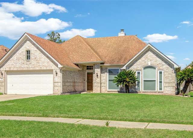 Property at 1906 Laurel Bay Dr, Houston, TX 77014, 3 beds, 2 baths