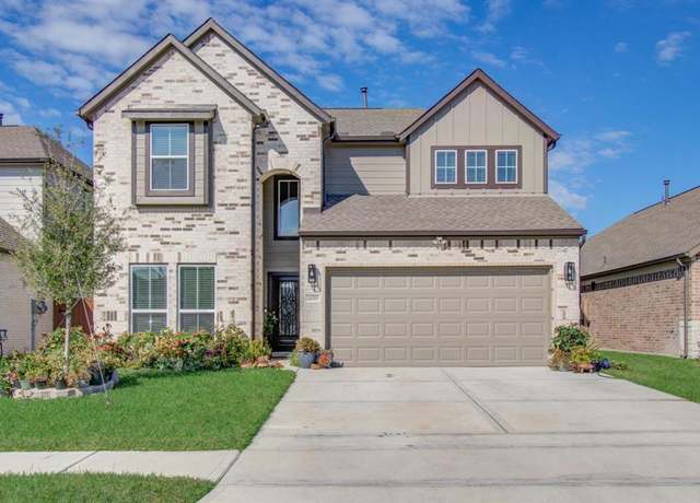 Property at 14519 Tundra Swan Dr, Houston, TX 77049, 5 beds, 4 baths