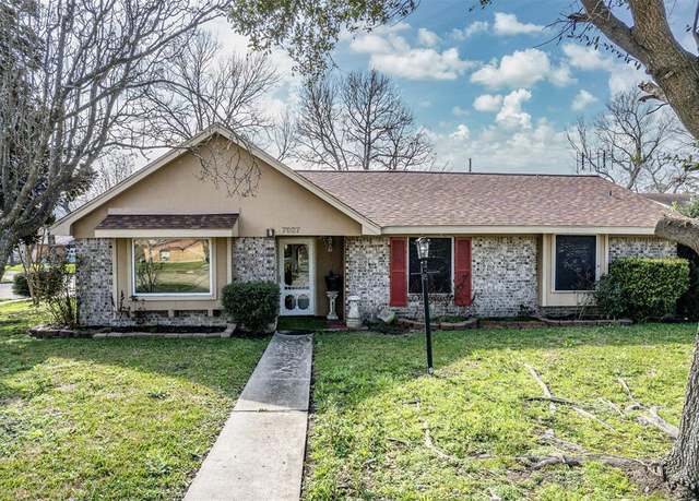 Property at 7927 Royalwood Dr, Houston, TX 77049, 2 beds, 2 baths