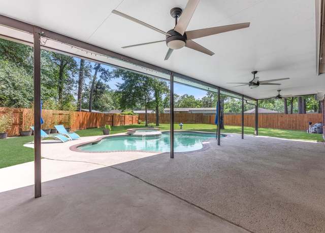 Property at 25169 Nutley Cir, Porter, TX 77365, 4 beds, 3.5 baths