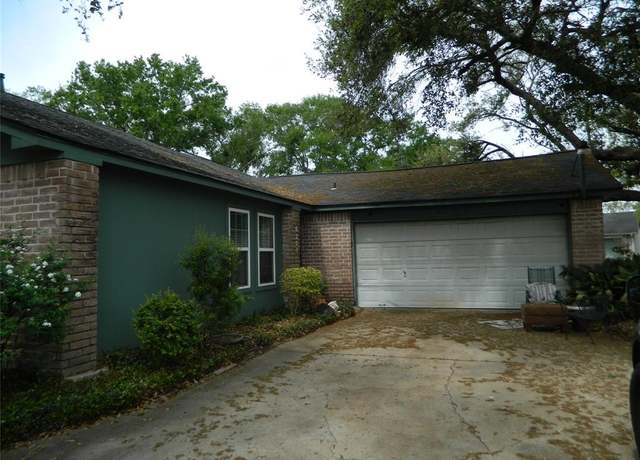 Property at 6703 Stonewater, Houston, TX 77084, 4 beds, 2 baths