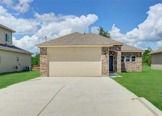 Property at 1354 Road 5102 I, Cleveland, TX 77327, 3 beds, 2 baths