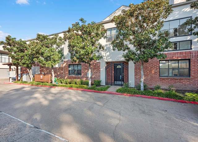 Property at 2464 Bering Dr #2464, Houston, TX 77057, 2 beds, 2.5 baths