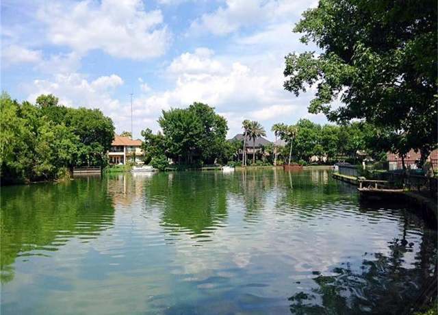 Property at 2807 Peninsulas Dr, Missouri City, TX 77459