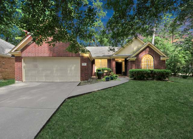 Property at 70 N Lace Arbor Dr, The Woodlands, TX 77382, 4 beds, 2 baths