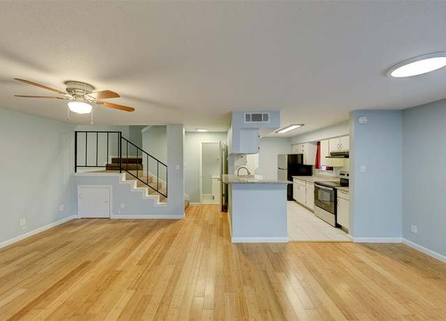 Property at 18800 Egret Bay Blvd #201, Webster, TX 77058, 1 bed, 1.5 baths