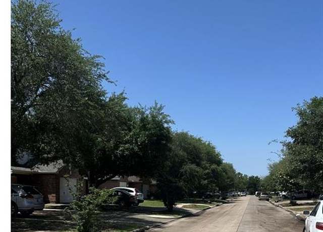 Property at 3314 Boynton, Dr, Houston, TX 77045, 3 beds, 2 baths
