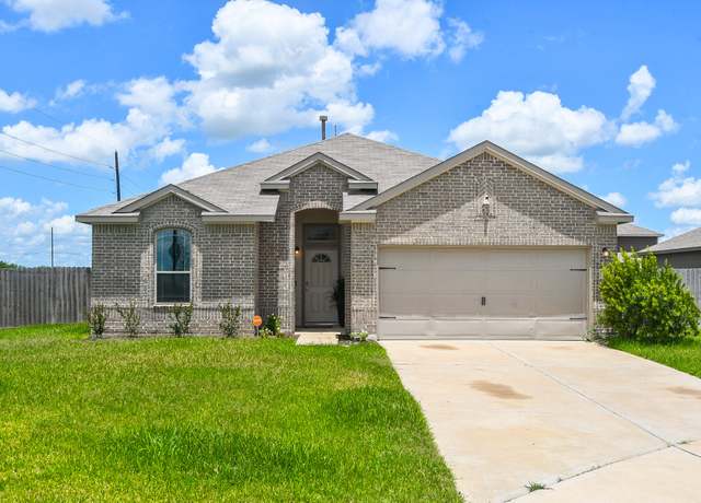 Property at 301 Morning Dove Trl, Sealy, TX 77474, 3 beds, 2 baths