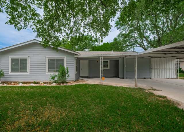 Property at 1402 W Norris, El Campo, TX 77437, 3 beds, 2 baths