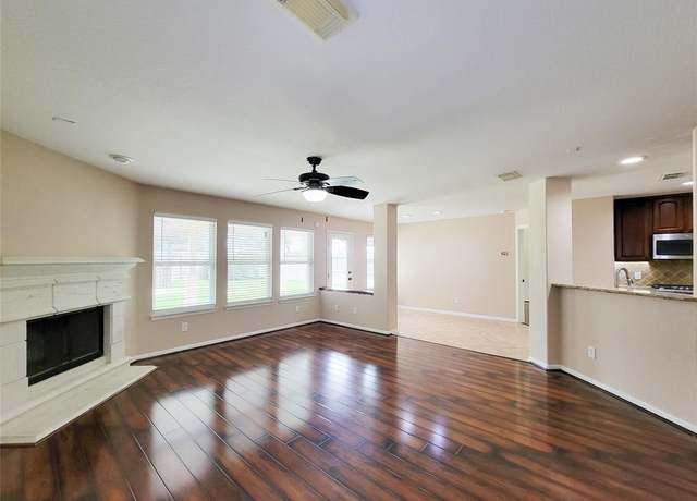 Property at 21123 Amber Crossing Dr, Richmond, TX 77406, 4 beds, 2.5 baths