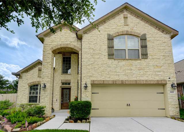 Property at 2003 Bluff Hollow Ln, Richmond, TX 77469, 4 beds, 2.5 baths