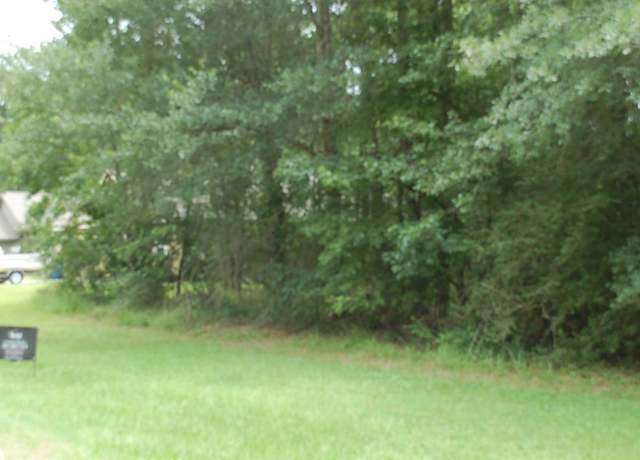 Property at 25 Firewood Rd, Huntsville, TX 77340