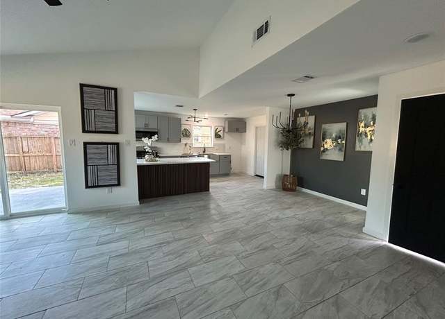 Property at 11819 Ryewater Dr, Houston, TX 77089, 3 beds, 2 baths
