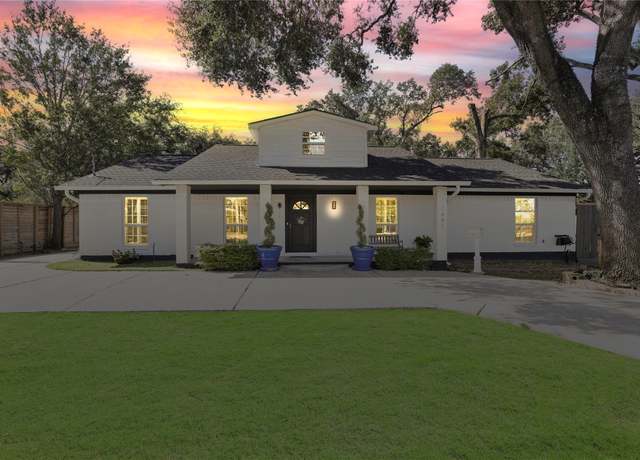 Property at 1441 Bingle Rd, Houston, TX 77055, 4 beds, 2 baths