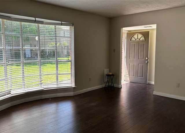 Property at 7204 Crownwest St #7204, Houston, TX 77072, 3 beds, 3 baths
