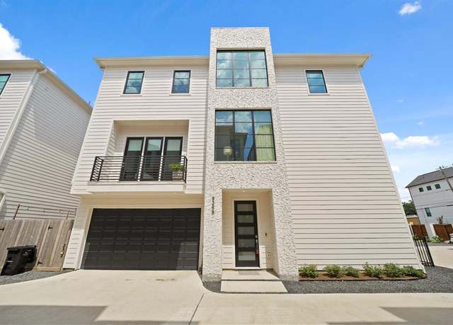 Property at 828 Wakefield Dr Unit B, Houston, TX 77018, 3 beds, 3.5 baths