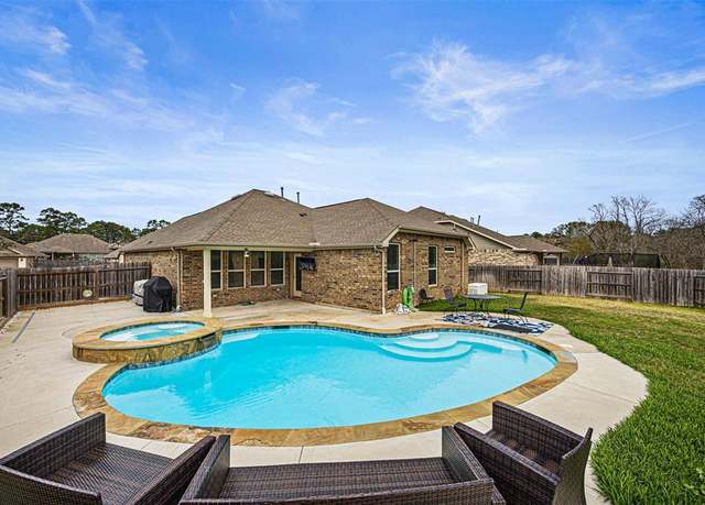 Property at 715 S Galley Dr, Crosby, TX 77532, 3 beds, 2 baths