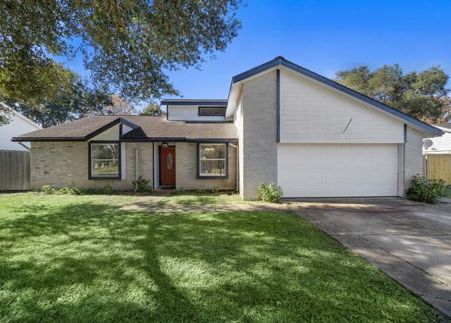 Property at 509 Magnolia Bend St, League City, TX 77573, 3 beds, 2 baths