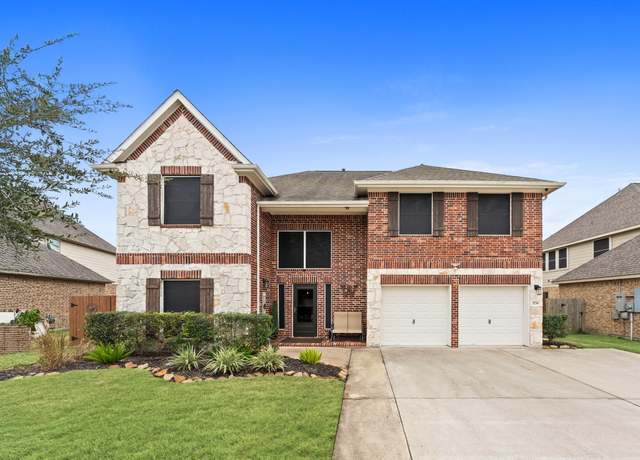 Property at 1736 Lake Raven Dr, Dickinson, TX 77539, 4 beds, 3.5 baths